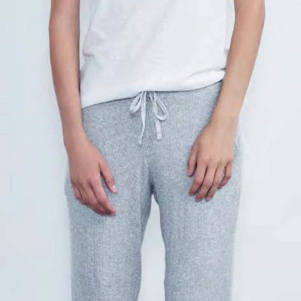 NWT Velvet By Graham and Spencer Koko CozyRib pant